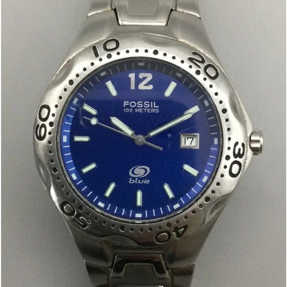 EUC Fossil blue sport watch Amazon.com: RELIC by Fossil Men main image 3